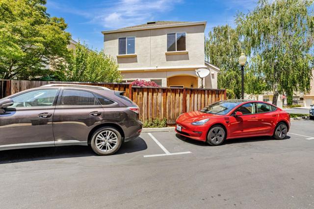 103 Whits Road, Mountain View CA: https://media.crmls.org/mediaz/3d59cb48-cfea-4ba5-9645-51112b2d2678.jpg