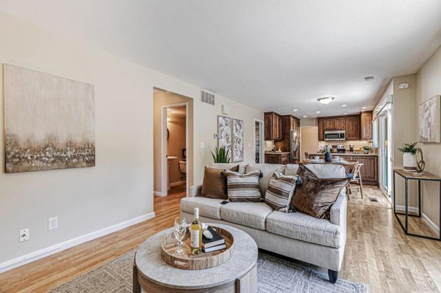3012 Lake Estates Court, San Jose CA: https://media.crmls.org/mediaz/3d5a9d8a-b6a9-4465-9537-f076d9b7d30e.jpg