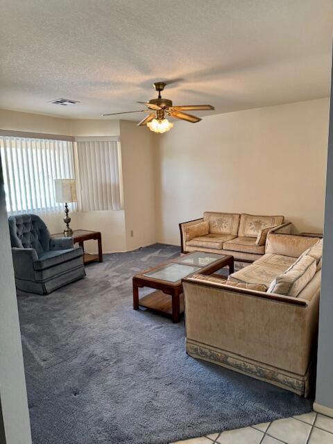 2600 N Farrell Drive, Palm Springs CA: https://media.crmls.org/mediaz/3d5b1552-fdc5-4bb2-85f4-e04149086452.jpg