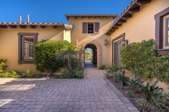 58703 Jerez, La Quinta CA: https://media.crmls.org/mediaz/3d5b5333-a6c4-49e1-a6b1-62bfb705bba7.jpg