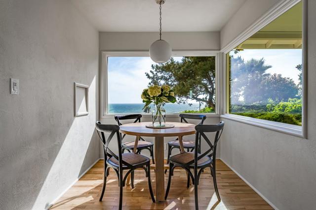 313 Vista Drive, Watsonville CA: https://media.crmls.org/mediaz/3d5c6a95-37f3-4d51-a202-1545fa881cc5.jpg
