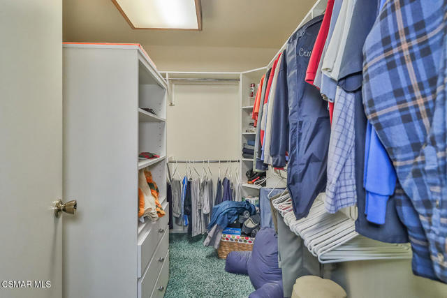 11820 Doral Avenue, Porter Ranch CA: https://media.crmls.org/mediaz/3d5c6d0a-9e33-4b80-9730-763f01642f8e.jpg