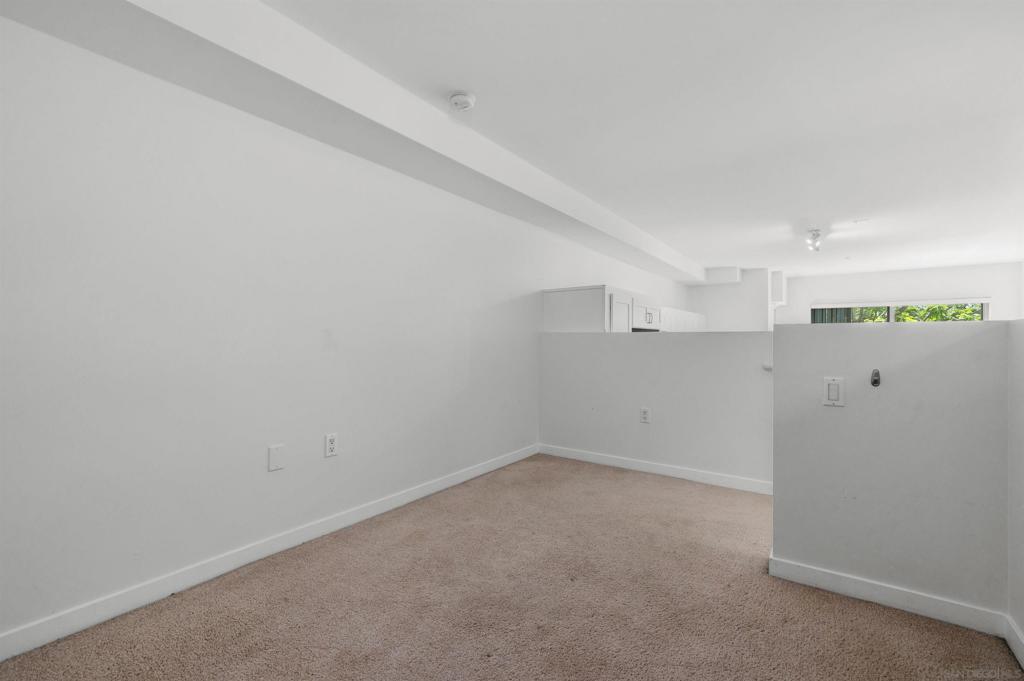 889 Date St - photo 15