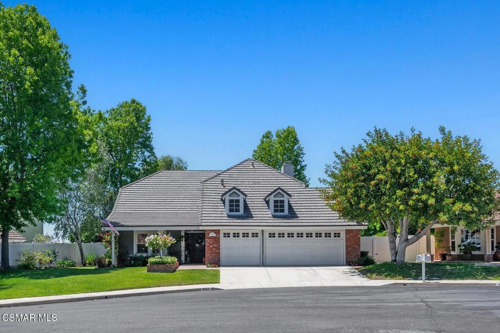 907 Sagebrush Place