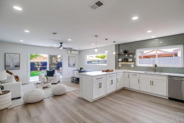 Detail Gallery Image 5 of 49 For 2891 Morningside St, San Diego,  CA 92139 - 3 Beds | 2 Baths