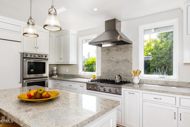 Detail Gallery Image 15 of 54 For 941 Wiladonda Dr, La Canada Flintridge,  CA 91011 - 3 Beds | 3/1 Baths