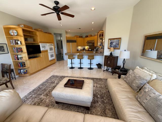 79765 Tangelo, La Quinta CA: https://media.crmls.org/mediaz/3d5fa716-7c27-4cbe-87d5-f7bd1f5e936c.jpg