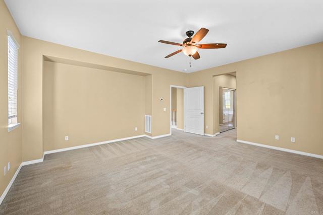 32066 Red Mountain Way, Temecula CA: https://media.crmls.org/mediaz/3d60aa27-b9a9-4614-9e9c-456b458c1d46.jpg