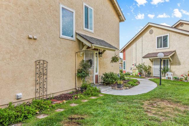 Detail Gallery Image 5 of 34 For 1461 Manzana Way, San Diego,  CA 92139 - 3 Beds | 2/1 Baths