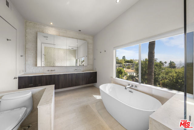 3625 Lowry Road, Los Angeles CA: https://media.crmls.org/mediaz/3d623dbd-6506-4f75-ad82-5b914305fd9b.jpg