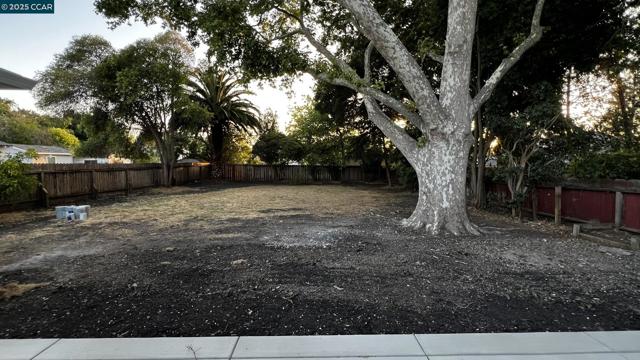 1867 Jacqueline Way, Concord CA: https://media.crmls.org/mediaz/3d629de2-8d3b-4541-a372-5830f08e94ca.jpg