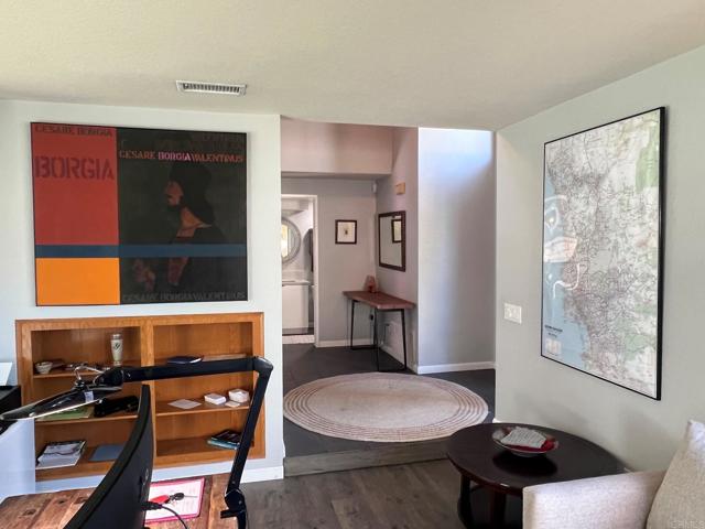 Detail Gallery Image 11 of 39 For 1760 Hampton Ct, Bonita,  CA 91902 - 3 Beds | 2/1 Baths