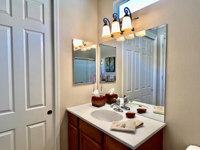 81562 Camino Los Milagros, Indio CA: https://media.crmls.org/mediaz/3d648328-b53f-4b72-b78e-401ede5c61dd.jpg