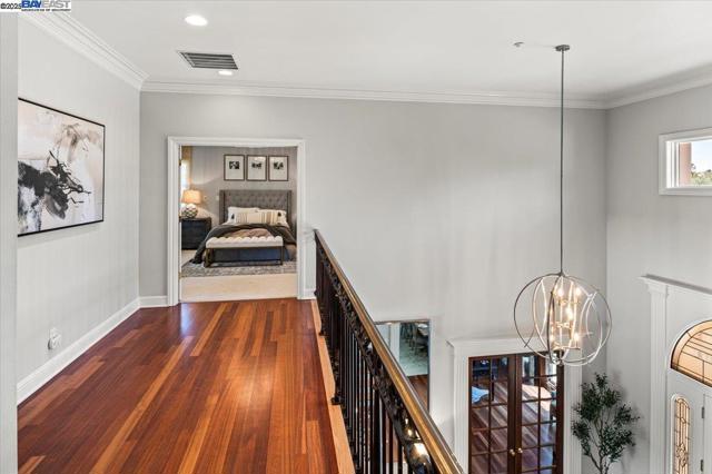 1137 Via Di Salerno, Pleasanton CA: https://media.crmls.org/mediaz/3d64b12c-d3ae-4df4-b883-3e339f4638e7.jpg