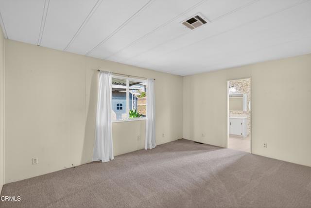 Detail Gallery Image 20 of 37 For 222 Calle Fronte #29,  Camarillo,  CA 93012 - 2 Beds | 2 Baths