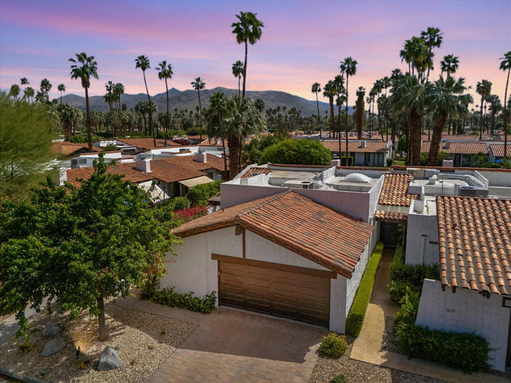 1241 Primavera Drive