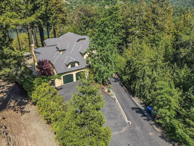 20420 Idylwild Road, Los Gatos CA: https://media.crmls.org/mediaz/3d65a8fa-d8ec-4838-9608-44adc3123c39.jpg