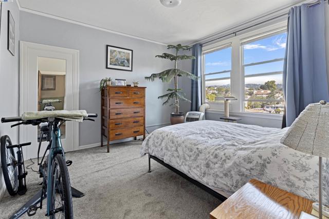Image 1 of 7 For 2501 7th Avenue