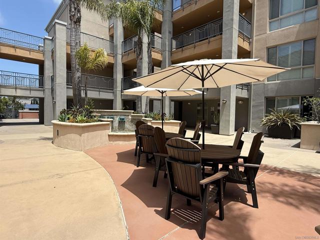 3857 Pell Pl, San Diego CA: https://media.crmls.org/mediaz/3d65dc94-cb75-48f4-a754-a44a6603dade.jpg