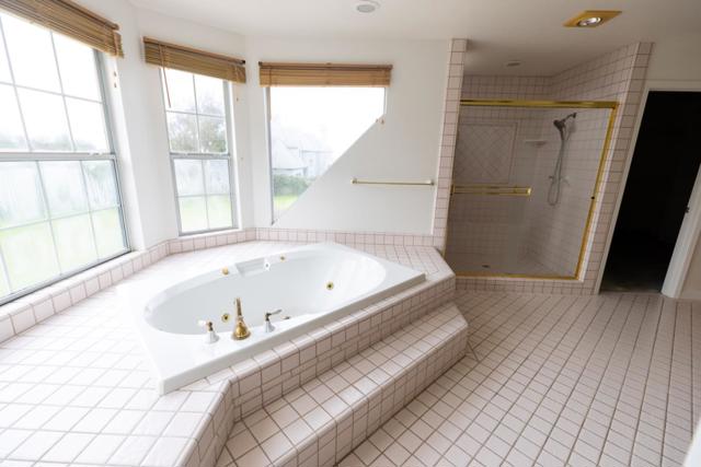 3650 Valley Ridge Lane, San Jose CA: https://media.crmls.org/mediaz/3d66022e-c0bb-4044-a747-181f665e69d4.jpg