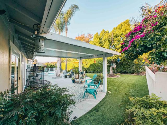 8635 La Butte Lane, Santee CA: https://media.crmls.org/mediaz/3d660aaf-3da8-41e2-a64e-d047cce3b7e5.jpg