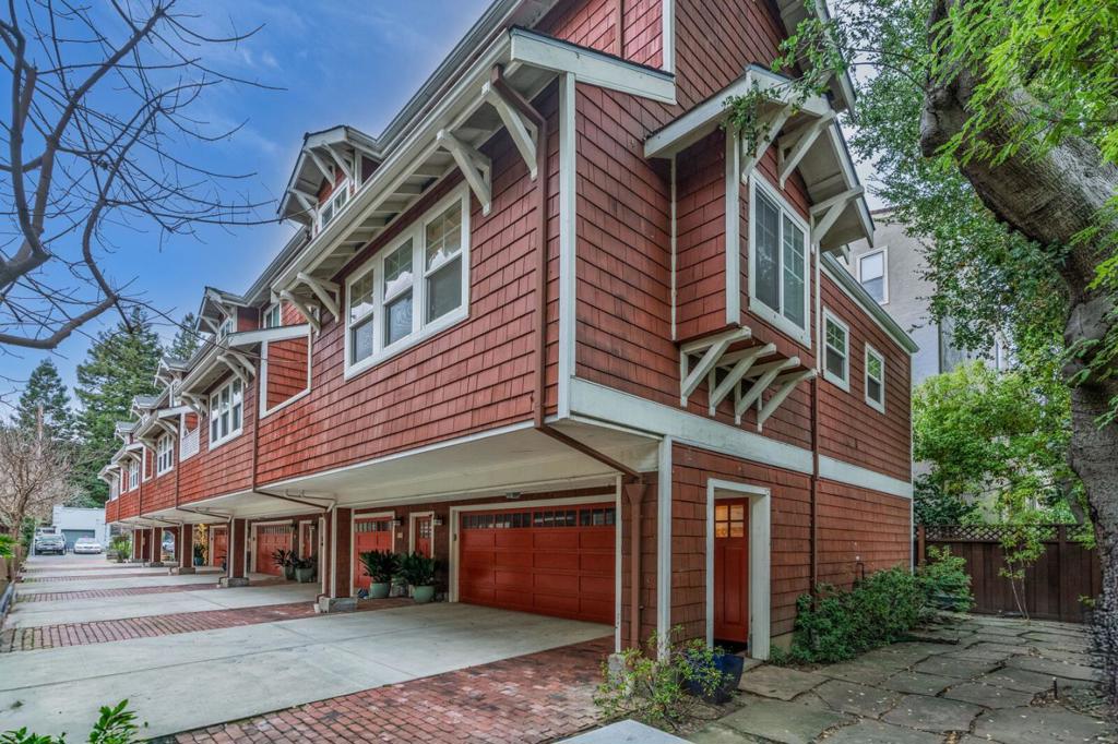 663 Prospect Street