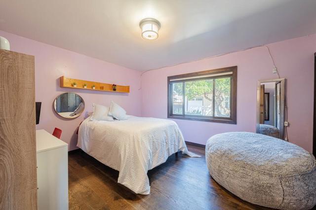 25685 Morse Drive, Carmel CA: https://media.crmls.org/mediaz/3d67f835-6b50-4014-afe1-87bf7a00a2ec.jpg