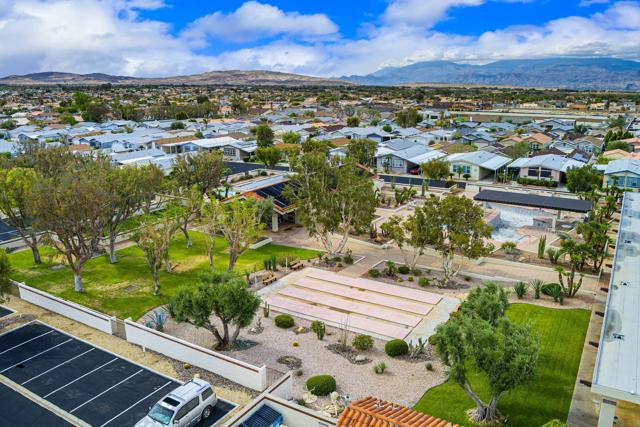 15300 Palm Drive, Desert Hot Springs CA: https://media.crmls.org/mediaz/3d689086-eb53-4fcc-bab5-1d76e4b600a1.jpg