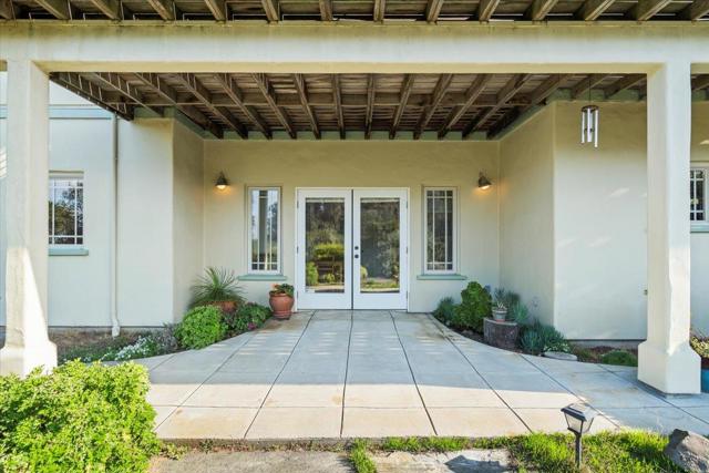 1175 Eagle Hill Road, Royal Oaks CA: https://media.crmls.org/mediaz/3d689e12-5dea-446a-ac8e-d3d2f494bcc6.jpg