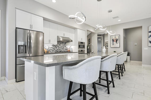 1702 Retreat Circle, Palm Desert, CA 92260