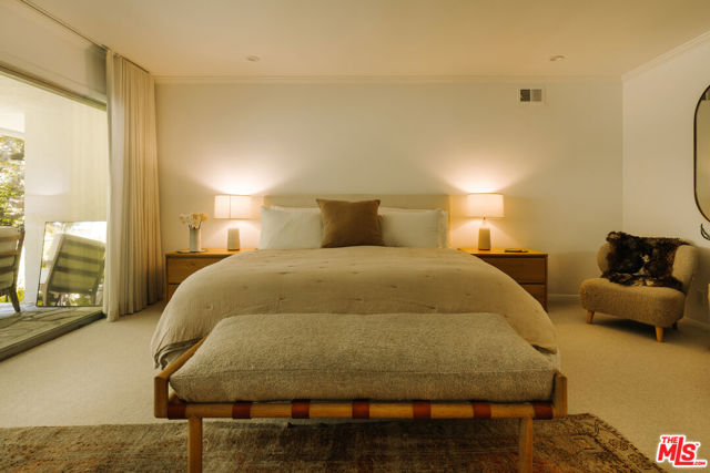 2610 Mandeville Canyon Road, Los Angeles CA: https://media.crmls.org/mediaz/3d69251f-b677-4e69-b3cd-695411eef9d3.jpg