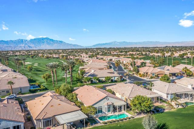 44660 S Heritage Palms Drive, Indio CA: https://media.crmls.org/mediaz/3d699027-de71-43d8-bc09-ef3f9015d634.jpg