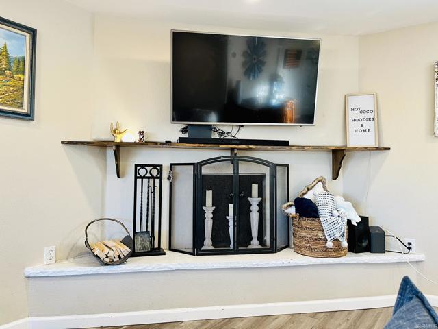 449 Worthington Street, Spring Valley CA: https://media.crmls.org/mediaz/3d69ca61-db4c-40e6-8d0b-209d28a44a98.jpg