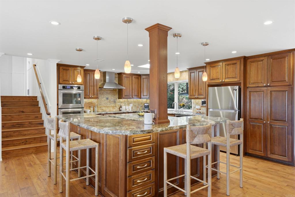 1045 Cima Dr - photo 12