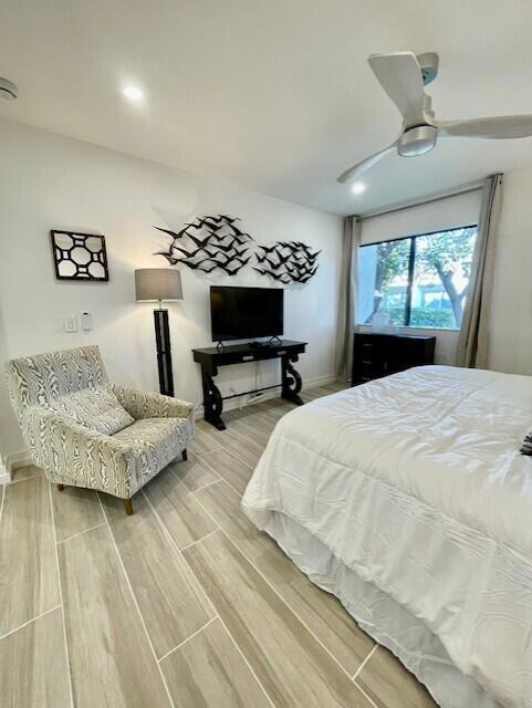 1730 Capri Circle, Palm Springs CA: https://media.crmls.org/mediaz/3d6b5e42-bd5c-44aa-b5a0-baa6ea2384f4.jpg