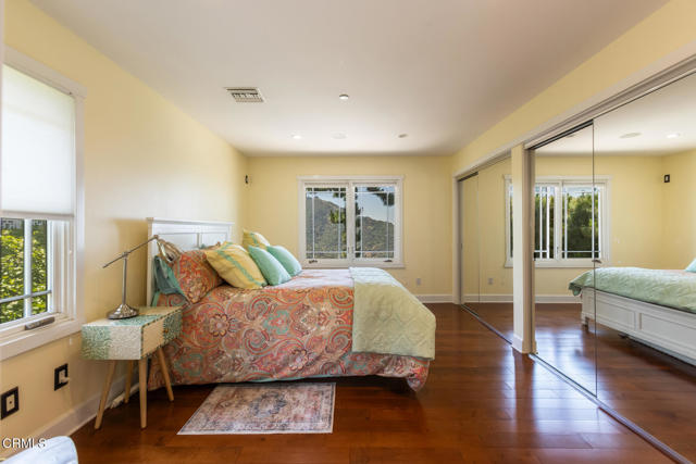 3626 Saint Elizabeth Road, Glendale CA: https://media.crmls.org/mediaz/3d6e0d56-54f4-4c78-b1aa-2e900079c501.jpg