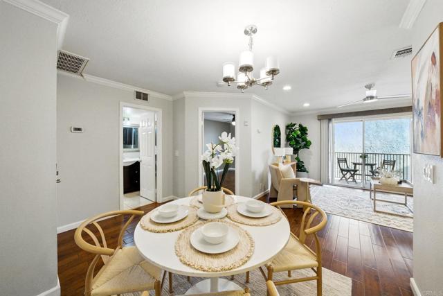 Detail Gallery Image 7 of 33 For 3078 Broadway #210,  San Diego,  CA 92102 - 2 Beds | 2 Baths
