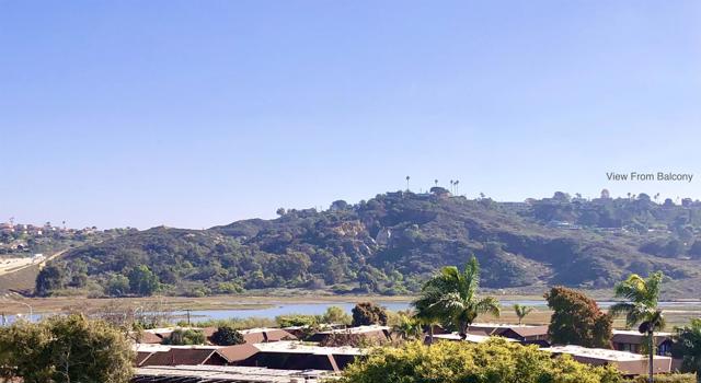 2422 Caminito Ocean Cv, Cardiff by the Sea CA: https://media.crmls.org/mediaz/3d6fb25a-8bf6-4ae6-86c1-90642422938a.jpg