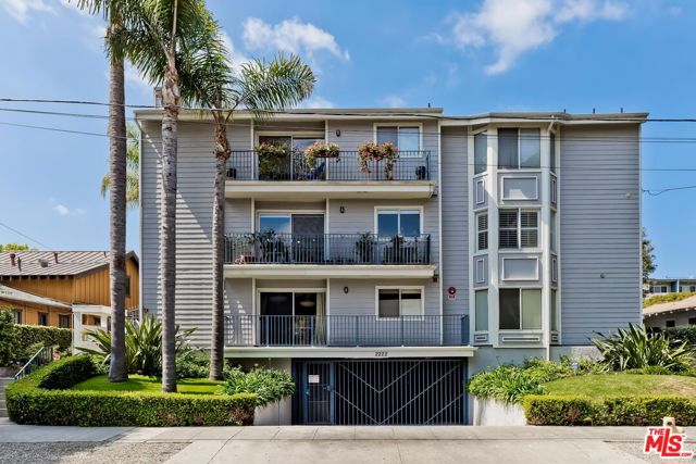 2222 5TH Street, 303 photo 2