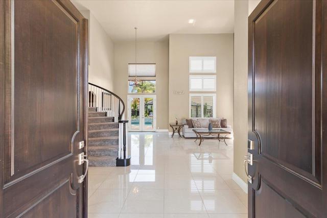 834 English Walnut Way, Morgan Hill CA: https://media.crmls.org/mediaz/3d712dee-aa1c-4da4-bc6d-ee178c323891.jpg