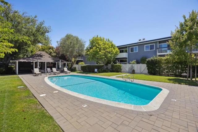 307 Carlos Avenue, Redwood City CA: https://media.crmls.org/mediaz/3d71970f-c643-4b75-a317-471e325a20e9.jpg
