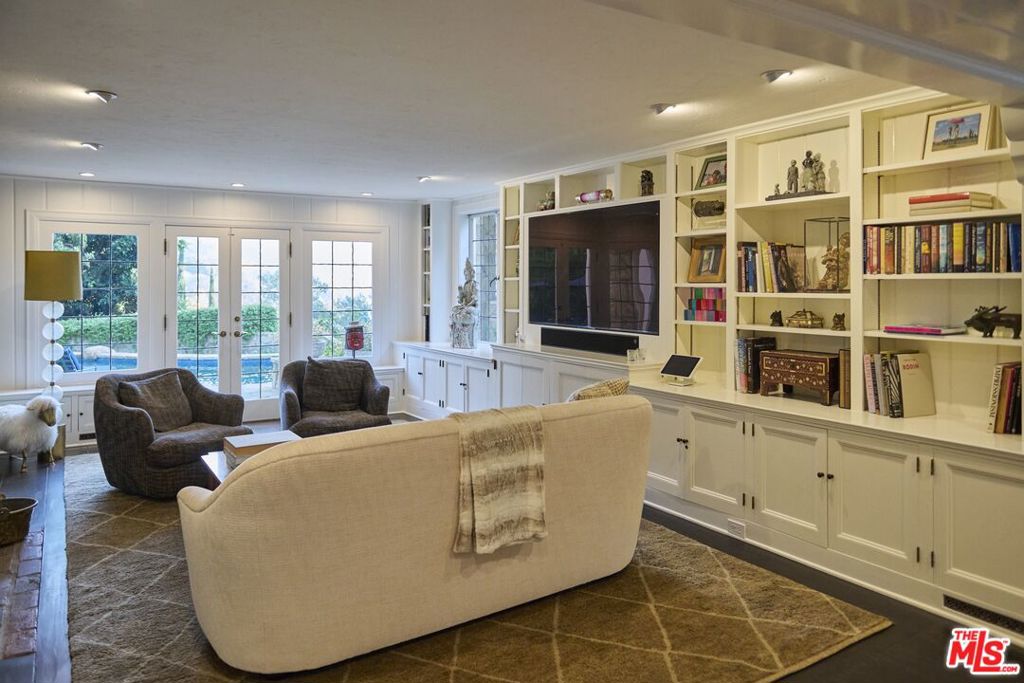 MLS #26845965 image #14
