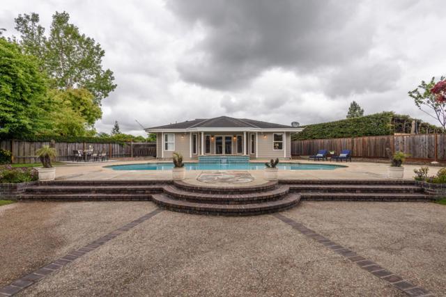510 Oak Park Way, Redwood City CA: https://media.crmls.org/mediaz/3d75edf8-0608-4f86-855c-648a723fc565.jpg