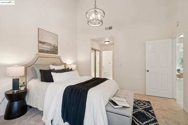 5 Harwich Walk, Pleasant Hill CA: https://media.crmls.org/mediaz/3d76e723-3695-41fa-a063-576085f6ea4d.jpg