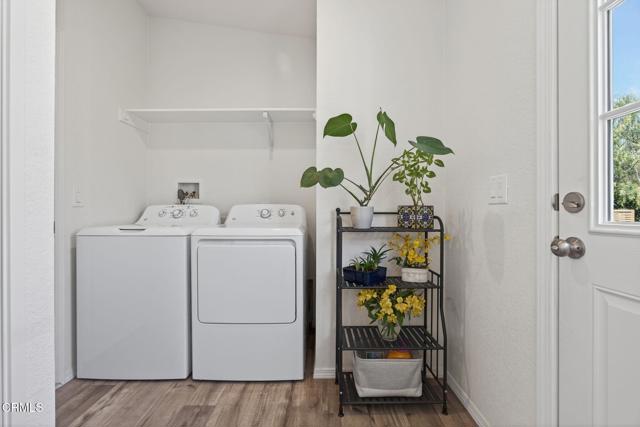 1075 Loma Drive, Ojai CA: https://media.crmls.org/mediaz/3d77979d-64cb-442f-b23f-1b1b9514d5fe.jpg