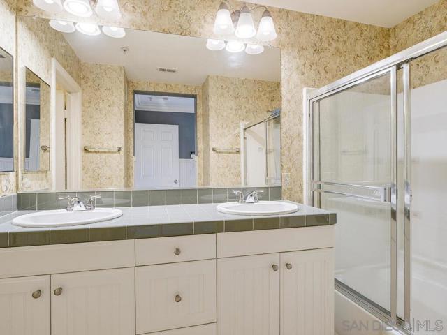 8732 Esplanade Park Lane, San Diego CA: https://media.crmls.org/mediaz/3d77a6e2-4ec2-400a-8c95-e8a7ec194fdf.jpg