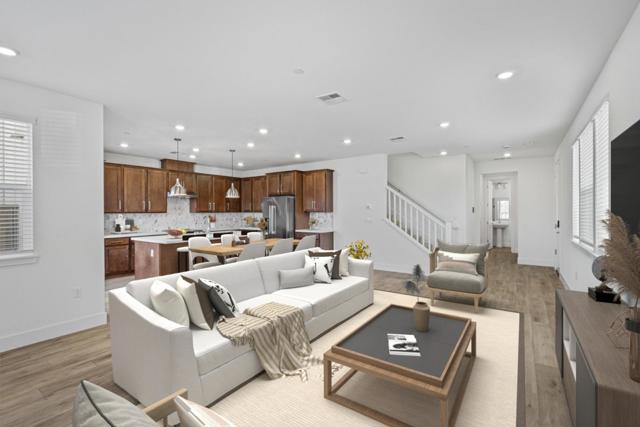 857 Fatima Ln, Morgan Hill CA: https://media.crmls.org/mediaz/3d789885-f849-4cc0-93f1-220028f89c5d.jpg