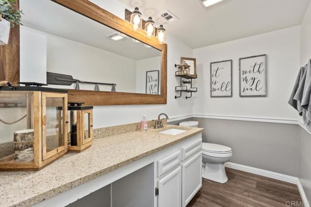 Detail Gallery Image 7 of 37 For 5455 Villas Dr, Bonsall,  CA 92003 - 2 Beds | 2/1 Baths