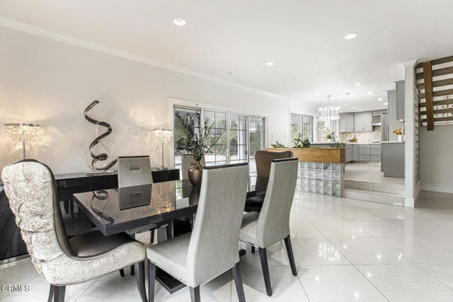 8857 Bluffdale Dr, Sun Valley CA: https://media.crmls.org/mediaz/3d78fdc1-936e-48ac-b0a5-82bd442c632e.jpg