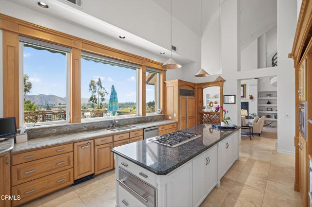 Detail Gallery Image 11 of 75 For 535 Ridgecrest Dr, Santa Paula,  CA 93060 - 3 Beds | 2/1 Baths